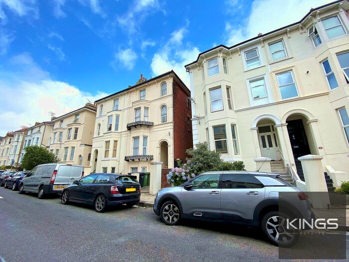 4 Bedroom Flat To Rent In Nightingale Road, Southsea, PO5