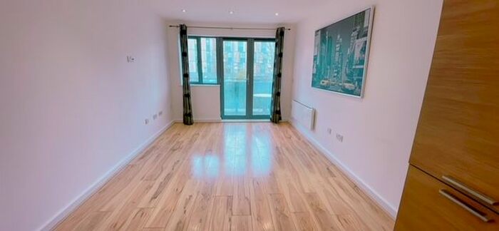 2 Bedroom Flat To Rent In Coral House, London, NW10