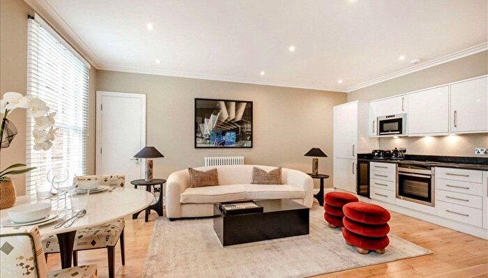1 Bedroom Flat To Rent In Grosvenor Hill, Mayfair, W1K