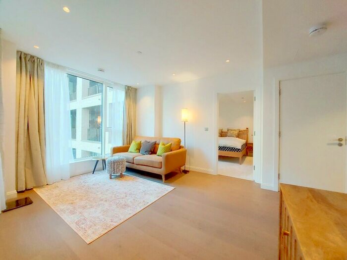 1 Bedroom Apartment To Rent In Gasholder Place, London, SE11