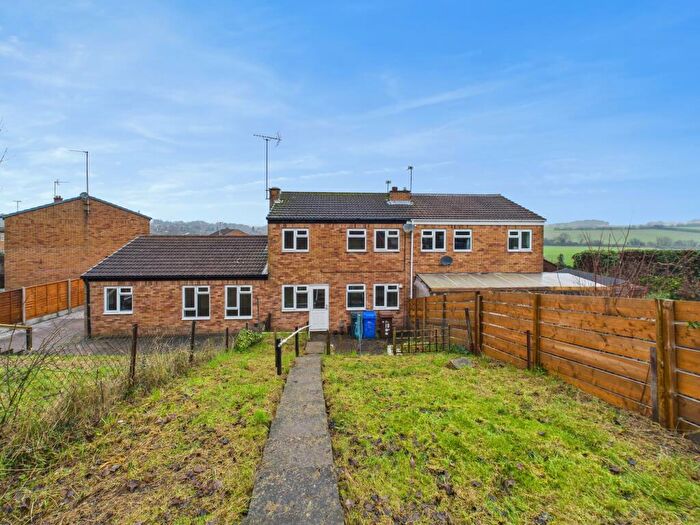 2 Bedroom Terraced House For Sale In Eagle Heights, Burton-on-Trent, DE15