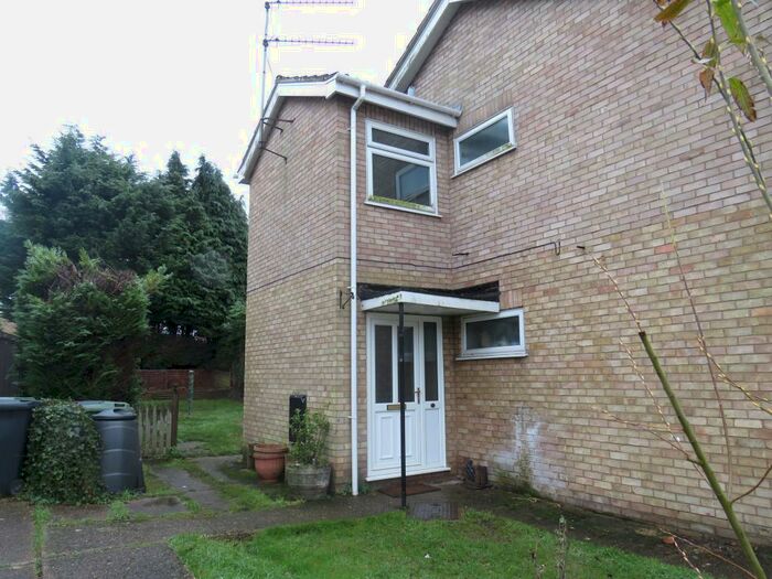 2 Bedroom Maisonette To Rent In Maple Road, Downham Market, PE38