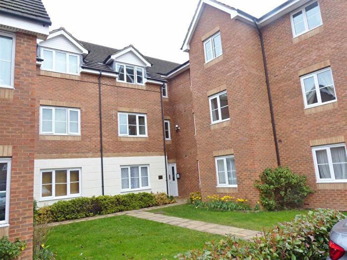 2 Bedroom Flat To Rent In Alconbury Close, Borehamwood, WD6