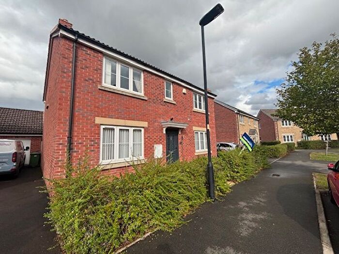5 Bedroom Property To Rent In Polesdon Avenue, Coate, Swindon, SN3