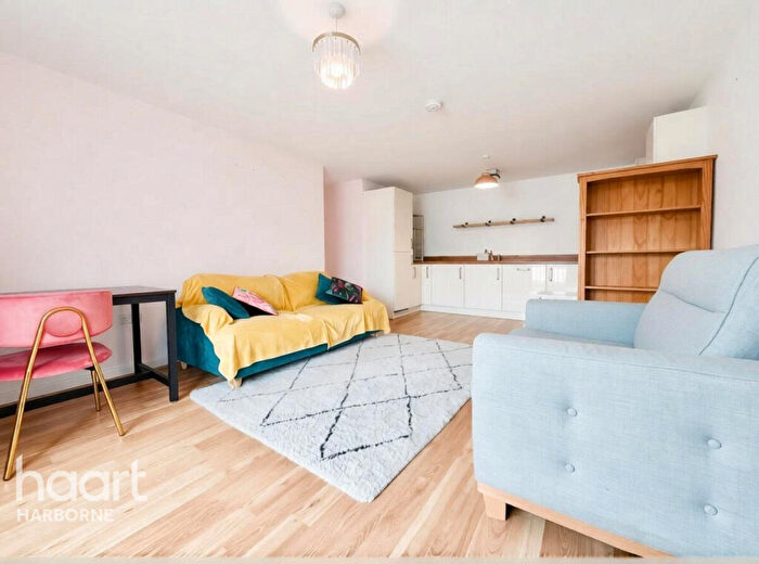 1 Bedroom Apartment To Rent In Crouch Court, Selly Oak, B29