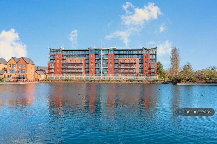 3 Bedroom Penthouse To Rent In Lakeside, Doncaster, DN4