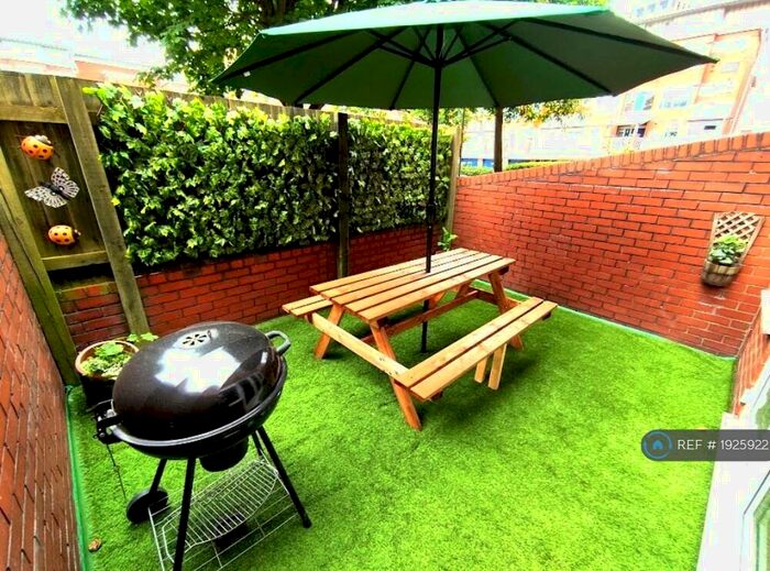 3 Bedroom Maisonette To Rent In Bishopsgate Street, Birmingham, B15