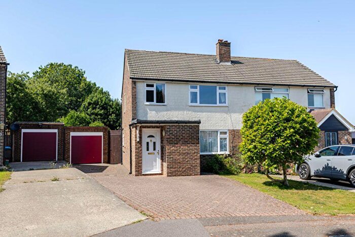 3 Bedroom Semi-Detached House For Sale In Crowborough Close, Warlingham, CR6