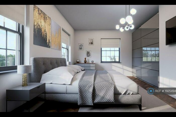 1 Bedroom Flat To Rent In Marlborough Court, Trowbridge, BA14