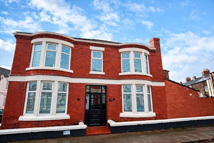 3 Bedroom Terraced House For Sale In Wellbrow Road, Liverpool, L4