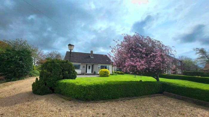 3 Bedroom Detached Bungalow For Sale In Main Road, Saltfleetby, Louth, LN11
