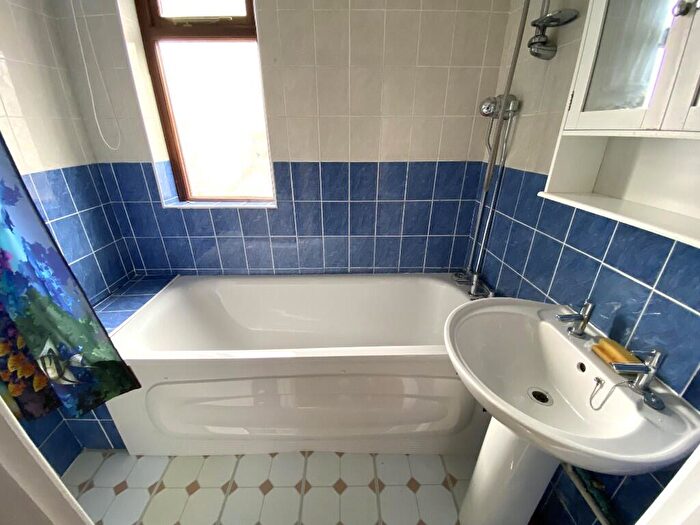 1 Bedroom Flat To Rent In The Sanctuary, Cardiff(City), CF5