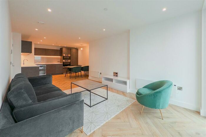 2 Bedroom Apartment To Rent In Elizabeth Tower, M15