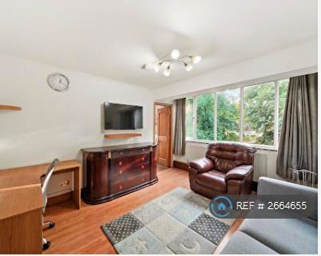1 Bedroom Flat To Rent In Manger Road, London, N7