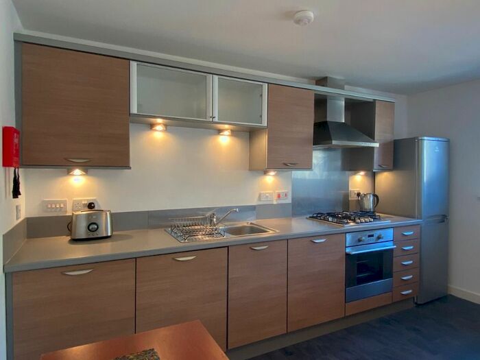 1 Bedroom Flat To Rent In Salamander Court, Leith, Edinburgh, EH6