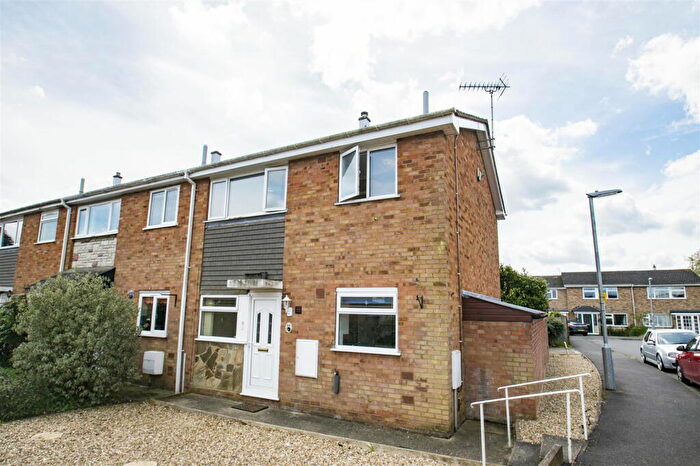 3 Bedroom End Of Terrace House To Rent In Springfield Way, Cranfield, Bedford, MK43