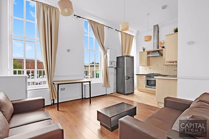 2 Bedroom Flat To Rent In Charrington House, Cephas Avenue, London, E1