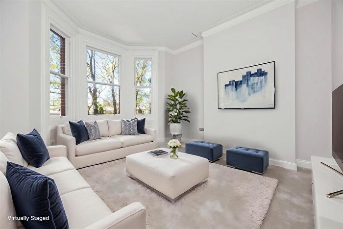 2 Bedroom Flat For Sale In College Terrace, Brighton, BN2
