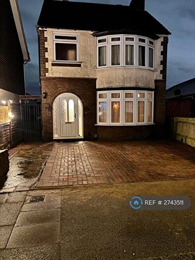 4 Bedroom Detached House To Rent In Lothair Road, Luton, LU2