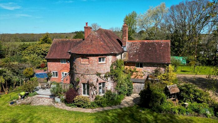 5 Bedroom Property For Sale In Woodlands, Wimborne, BH21