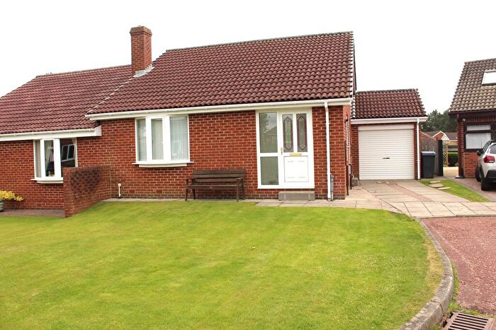 2 Bedroom Semi-Detached Bungalow For Sale In The Sycamores, Burnopfield, NE16