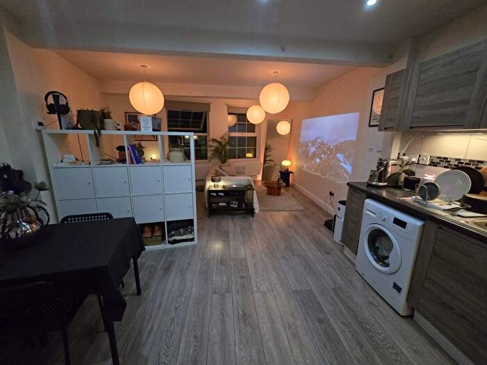 Studio To Rent In Byron Road, Harrow, HA3