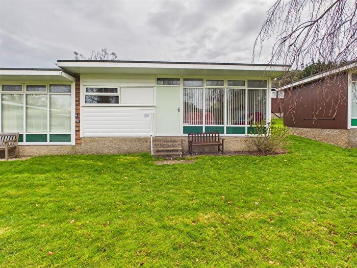 2 Bedroom Chalet For Sale In Overstrand Road, Cromer, NR27