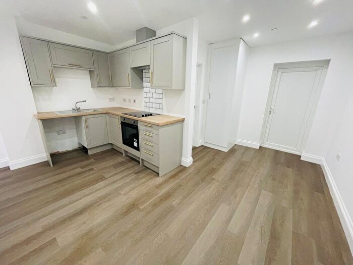 1 Bedroom Apartment To Rent In Pembroke Dock, SA72