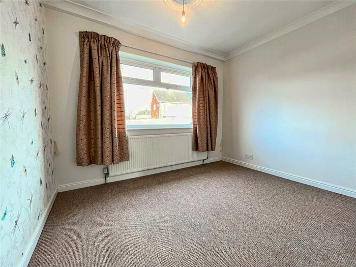 2 Bedroom Bungalow To Rent In Chatsworth Close, Shepshed, Loughborough, Leicestershire, LE12
