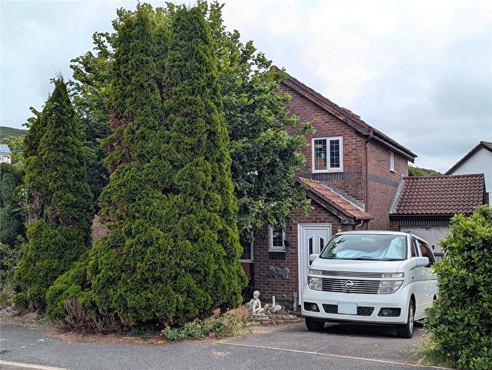 3 Bedroom Detached House For Sale In Maes Y Capel, Pembrey, Burry Port, Carmarthenshire, SA16