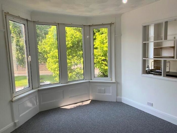 1 Bedroom Flat To Rent In Albany Road, Cardiff, CF24
