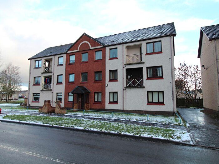 3 Bedroom Flat To Rent In Quarry Street, Holytown, North Lanarkshire, ML1