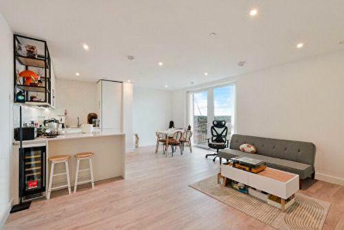 2 Bedroom Apartment To Rent In Caldon Boulevard, Wembley, London, HA0