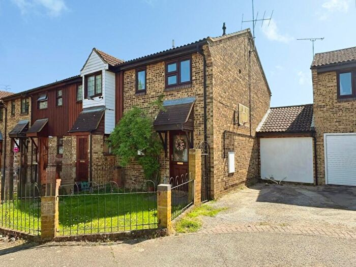3 Bedroom End Of Terrace House For Sale In Claudius Way, Witham, CM8