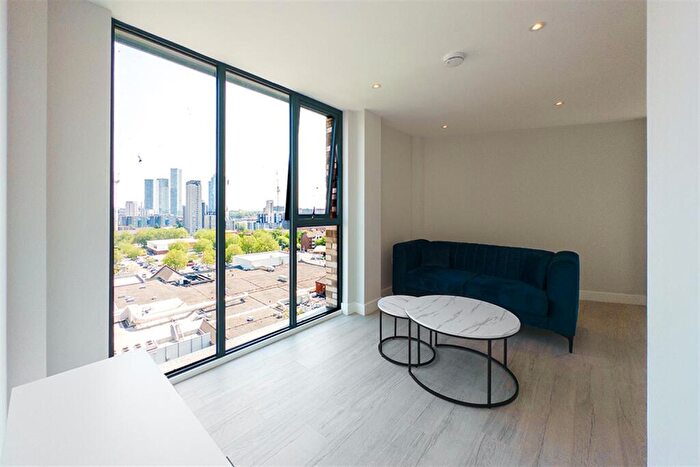 2 Bedroom Apartment For Sale In Regent Plaza, M5