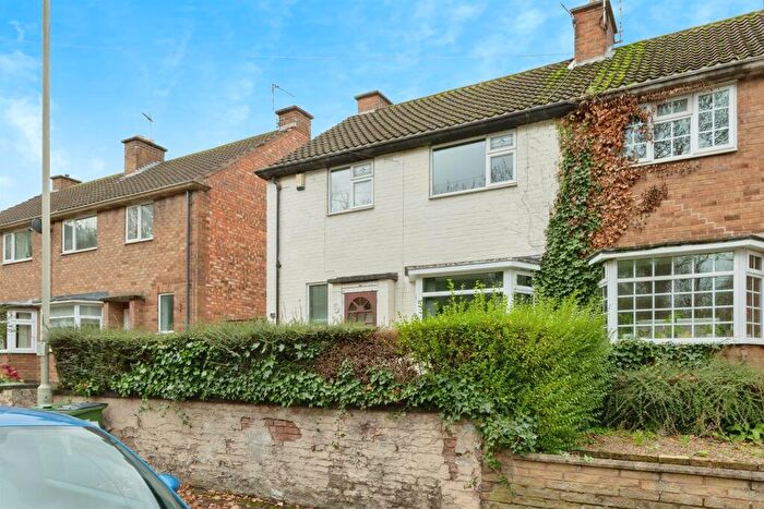 3 Bedroom Semi-Detached House For Sale In Sycamore Street, Blaby, Leicester, LE8