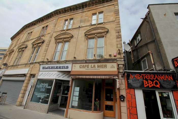 4 Bedroom Town House To Rent In West Street, Weston Super Mare, BS23