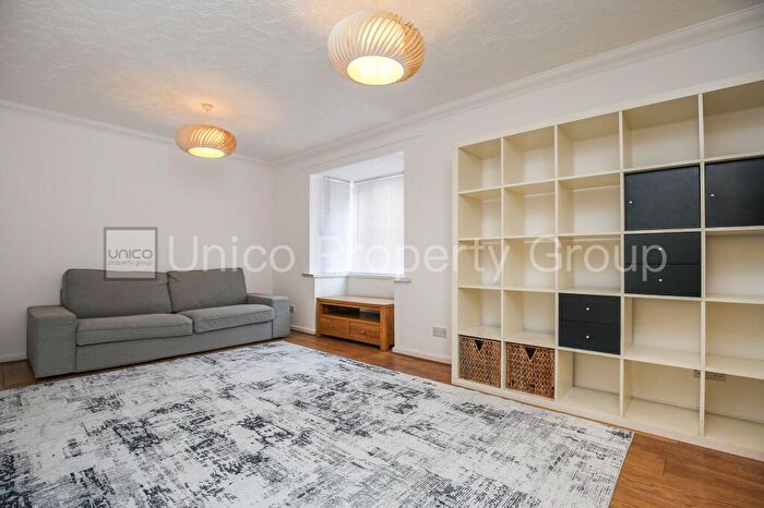 1 Bedroom Flat To Rent In Rossetti Road, London, SE16