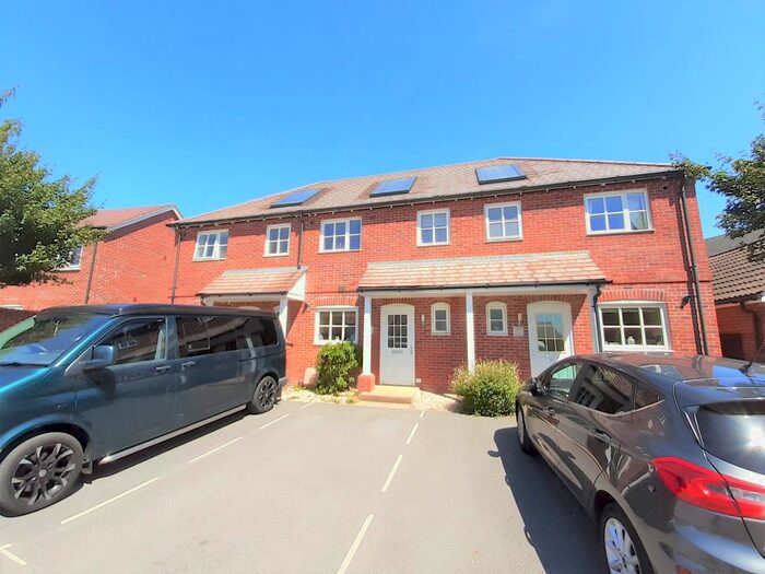 2 Bedroom Terraced House To Rent In Greenacre Way, Shaftesbury, SP7
