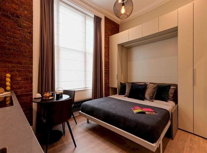 Studio To Rent In Nottingham Place, Marylebone, London, W1U