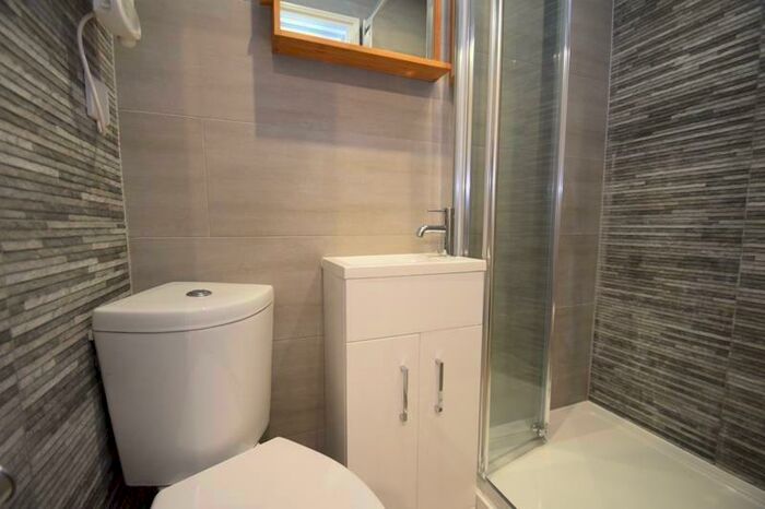 Studio To Rent In Reginald Road, Northwood, HA6