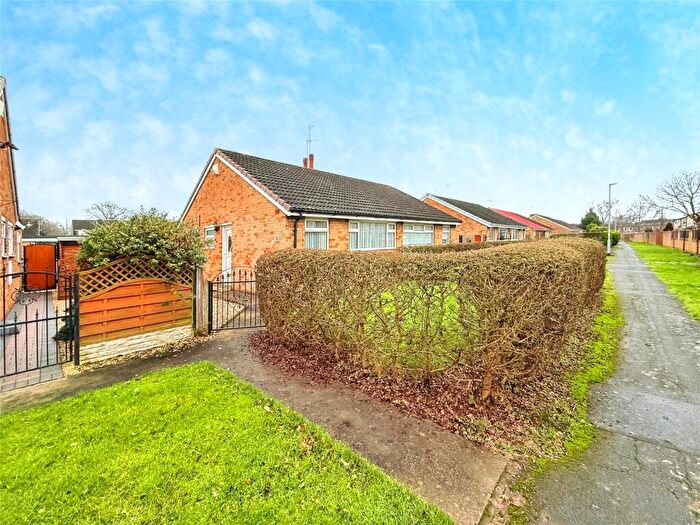 2 Bedroom Bungalow For Sale In Harfry Walk, Goole, East Yorkshire, DN14
