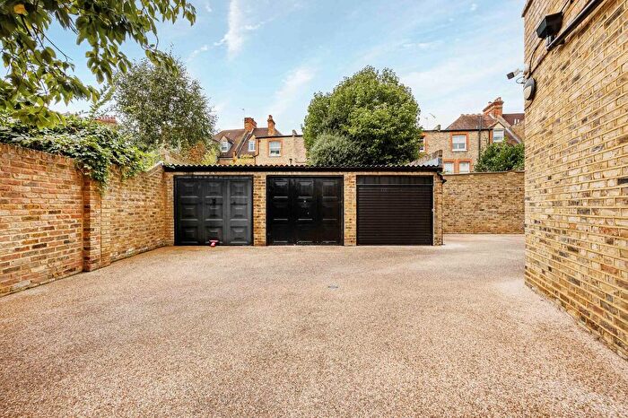 Parking To Rent In Lock Up Garage, The Orchard, Bedford Park, W4