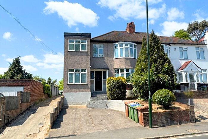 4 Bedroom Semi Detached House For Sale In Arbuthnot Lane, Bexley, Kent, DA5