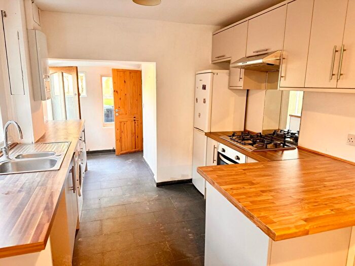 Studio To Rent In Brownhill Road, London, SE6