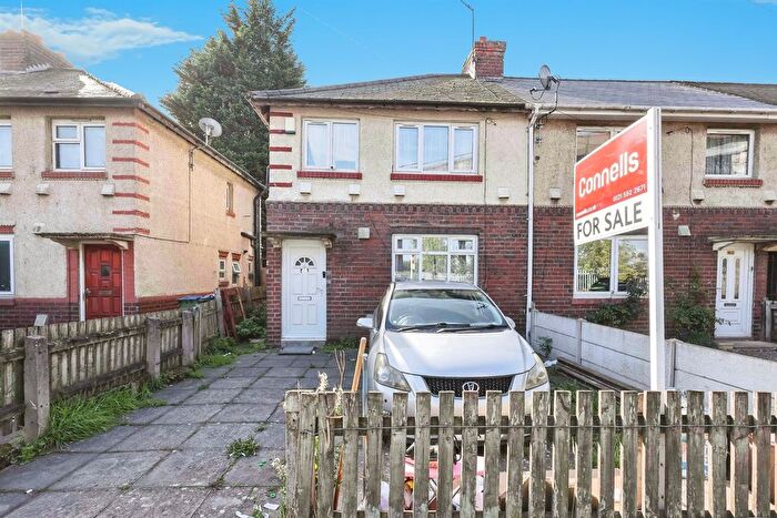 3 Bedroom End Of Terrace House For Sale In Blakeley Hall Road, Oldbury, B69