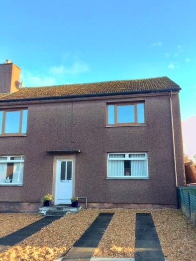 2 Bedroom Flat For Sale In Lamont Crescent, Cumnock, KA18