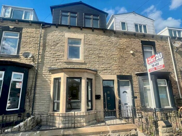 4 Bedroom Property To Rent In Park Road, Barnsley, S70