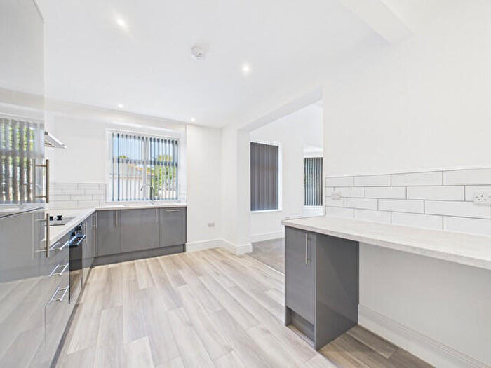 2 Bedroom Apartment To Rent In , Hull, HU5