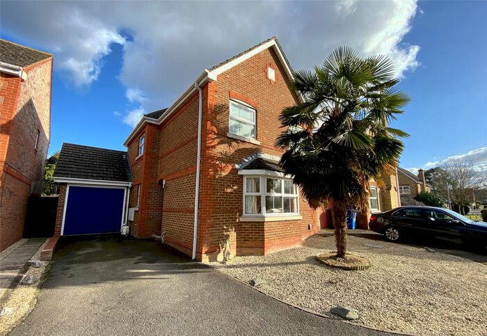 3 Bedroom Detached House To Rent In The Limes, Dedworth Road, Windsor, Berkshire, SL4